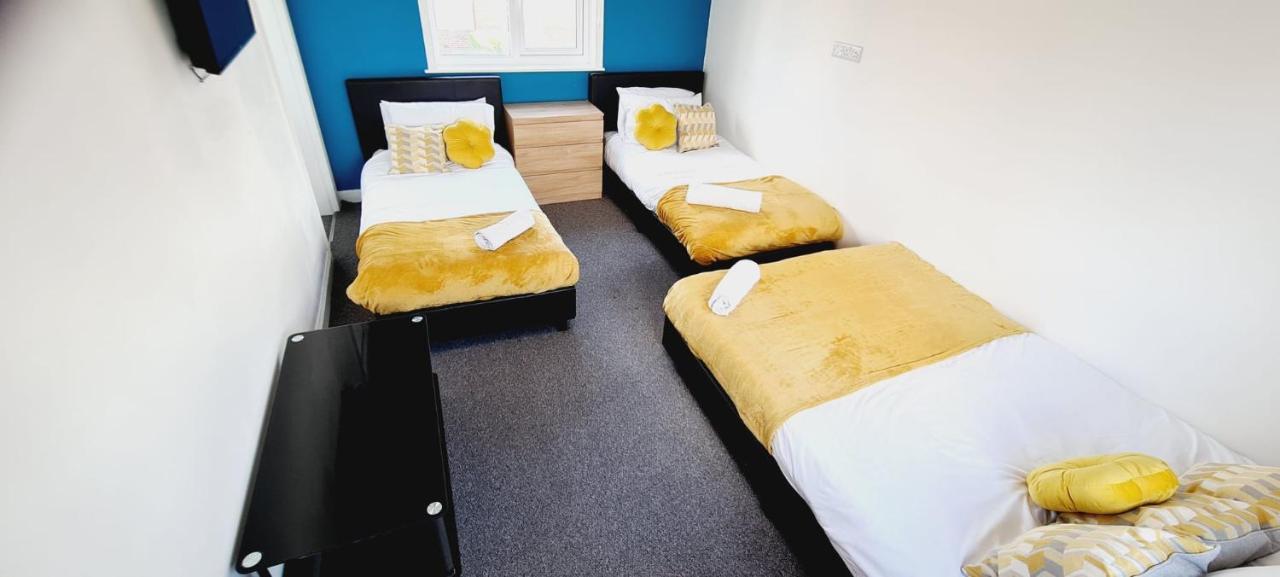 Browning House Bedrooms I Long Or Short Stay I Special Rate Available دربي المظهر الخارجي الصورة