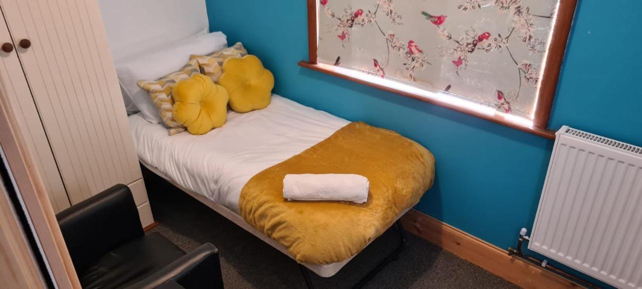 Browning House Bedrooms I Long Or Short Stay I Special Rate Available دربي المظهر الخارجي الصورة