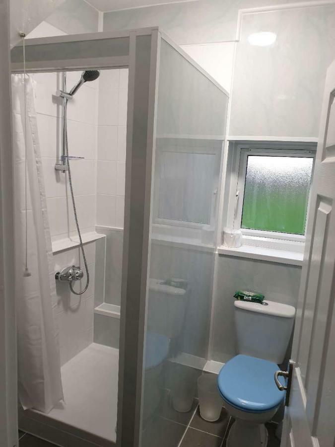 Browning House Bedrooms I Long Or Short Stay I Special Rate Available دربي المظهر الخارجي الصورة