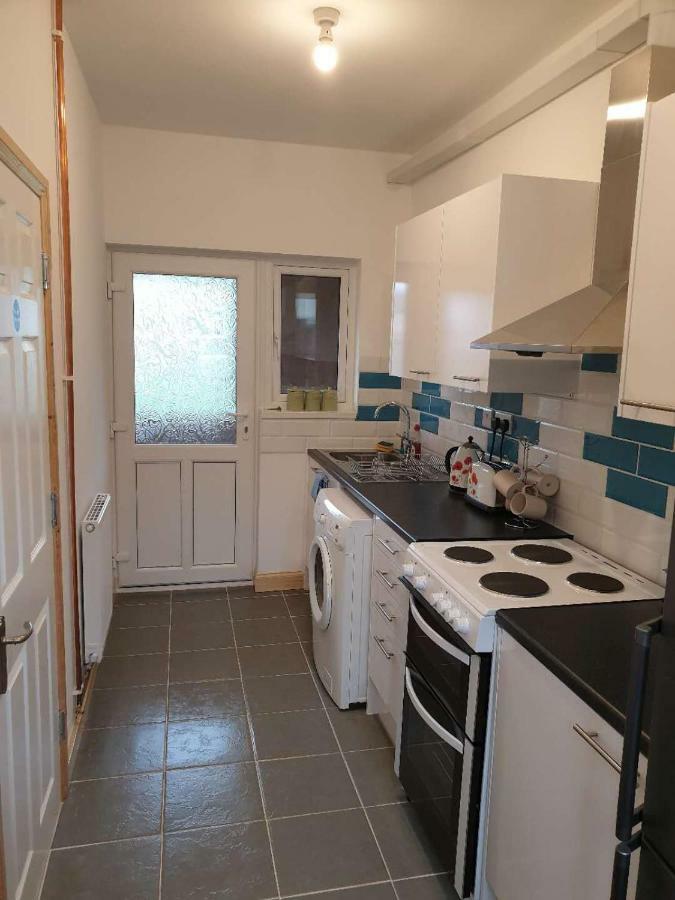 Browning House Bedrooms I Long Or Short Stay I Special Rate Available دربي المظهر الخارجي الصورة