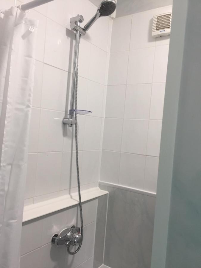 Browning House Bedrooms I Long Or Short Stay I Special Rate Available دربي المظهر الخارجي الصورة