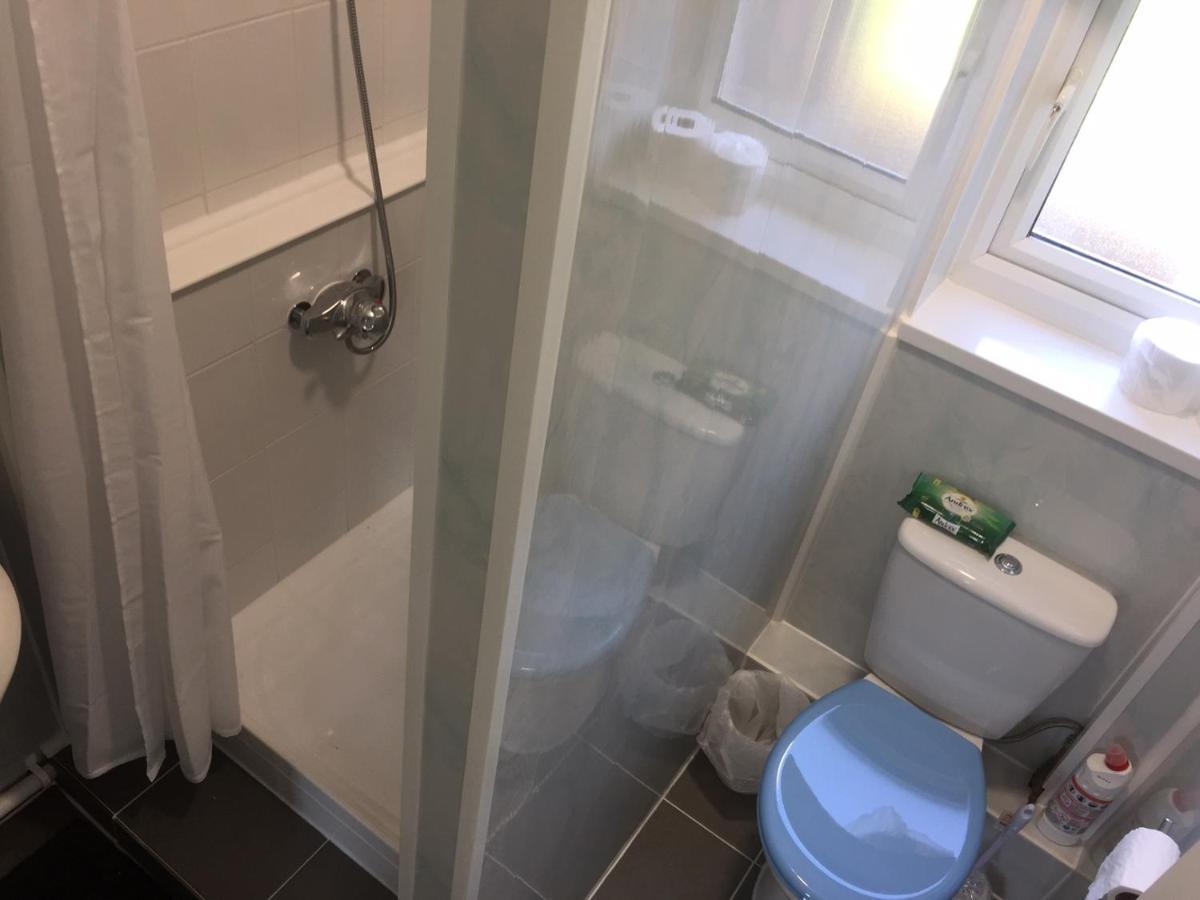 Browning House Bedrooms I Long Or Short Stay I Special Rate Available دربي المظهر الخارجي الصورة